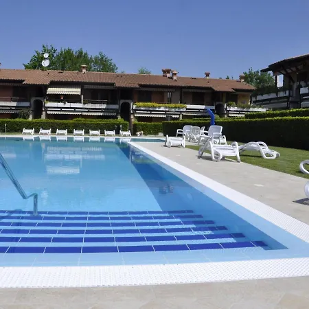 Tatil Evi In Near Lakeshore *