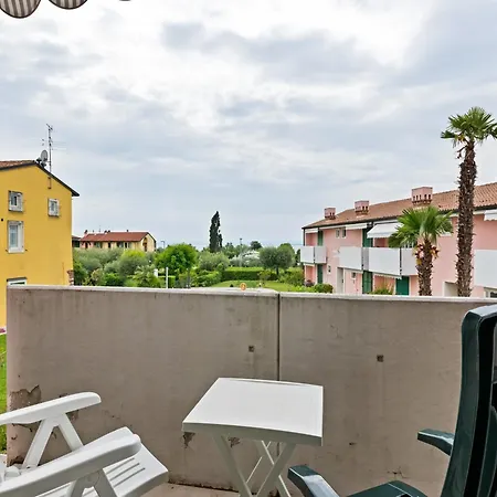 In Near Lakeshore Tatil Evi Lazise