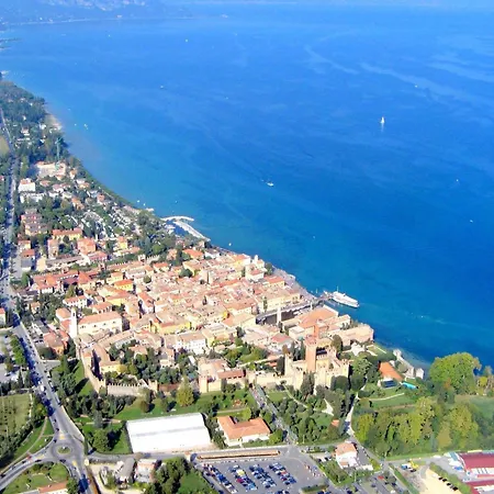 In Near Lakeshore Lazise