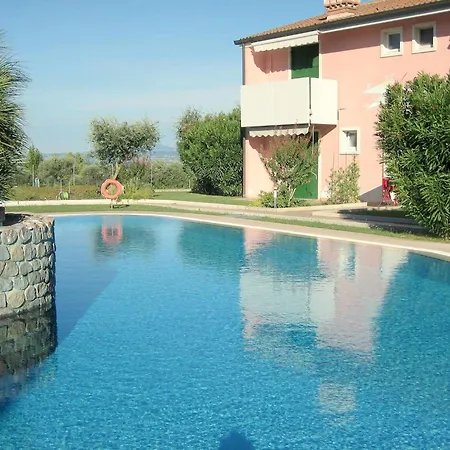 In Near Lakeshore * Lazise
